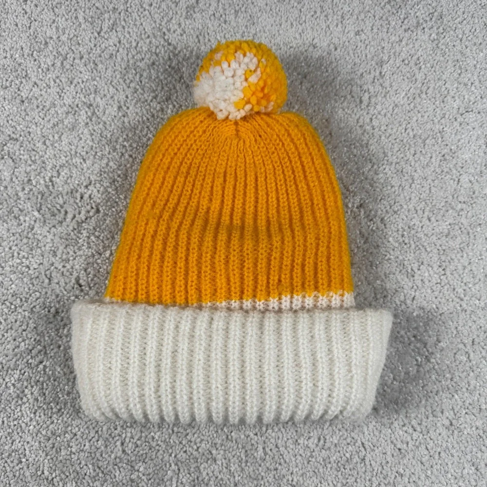 Garfield Cat Knit Beanie Kids Child OS Yellow White Vtg 80s Pom Pom Hat USA Made